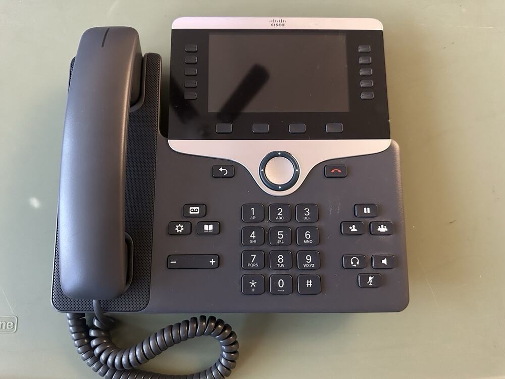 Cisco 8851 CP-8851-K9 IP Phone. Color Display VOIP IP Business Phone FOR PARTS